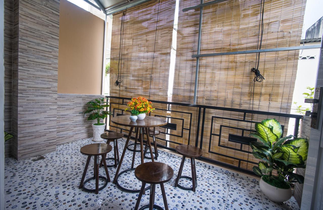 Language Exchange Hostel 1 ホーチミン市 エクステリア 写真